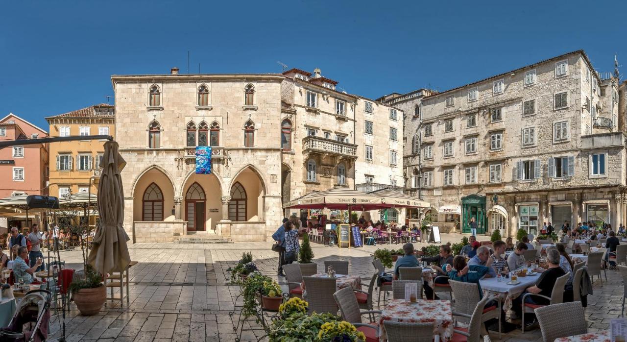 Luxury Studio Apartment Eminence Split In The Old Center Of Split On Pjaca Square Exterior photo